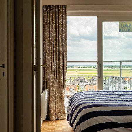 Sea You Soon - Appartement Met Toplocatie Op De Zeedijk Met 2 Slaapkamers Middelkerke Esterno foto