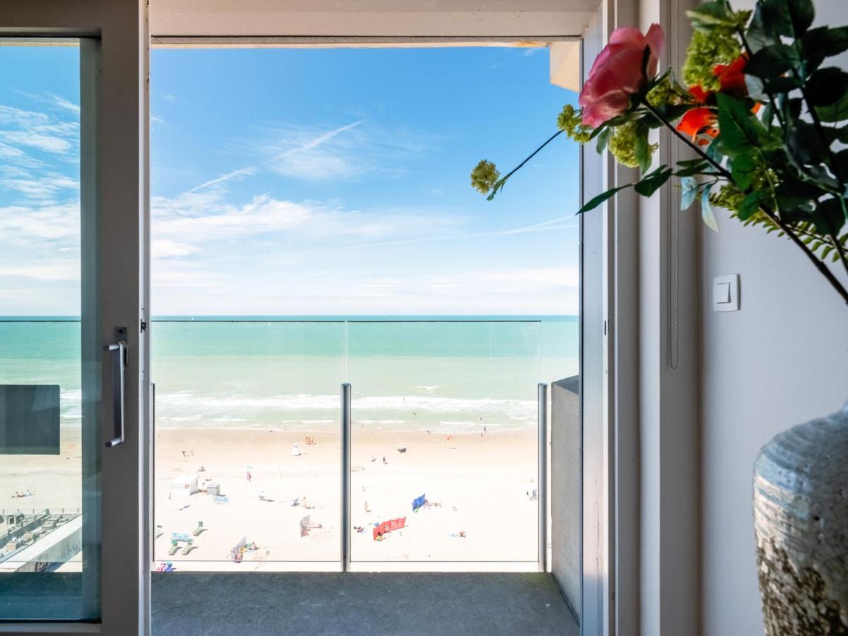 Sea You Soon - Appartement Met Toplocatie Op De Zeedijk Met 2 Slaapkamers Middelkerke Esterno foto